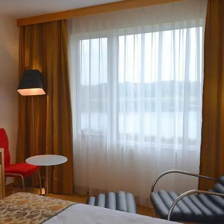 Hp Park Malta 3* Poznan